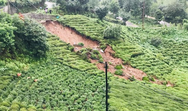 Rize&#039;de şiddetli yağış Çayeli ilçesinin ardından Pazar ilçesinde de etkili oldu