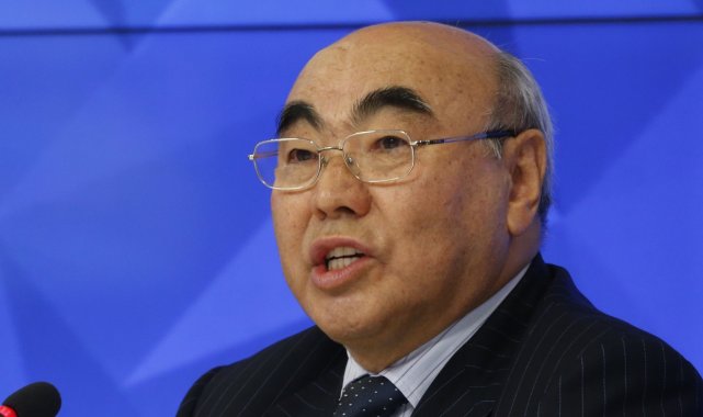 Rusya&#039;ya sığınan Kırgızistan&#039;ın eski Cumhurbaşkanı Akayev 16 yıl sonra ülkesine getirildi
