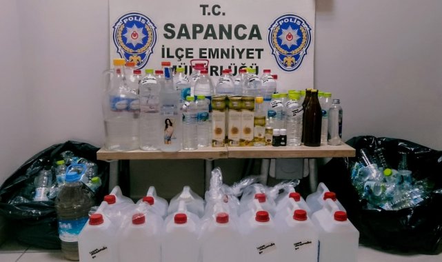 Sakarya&#039;da sahte içki operasyonu: 85 litre etil alkol yakalandı
