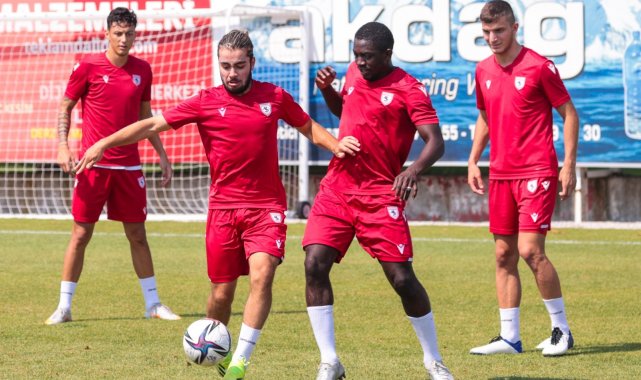 Samsunspor ile Kocaelispor 54. randevuya çıkıyor