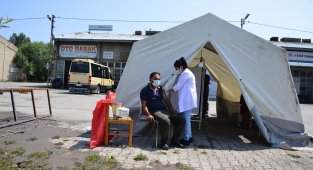 Sanayicilere aşı çadırı