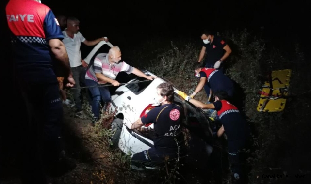 Şarampole uçan otomobilde 4 kişi yaralandı