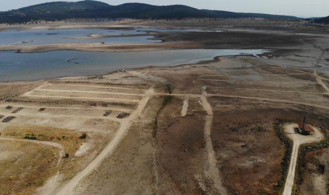 Seben Gölü&#039;nden çekilen su 30 kilometre uzaklıktaki ilçenin tarımını değiştirecek