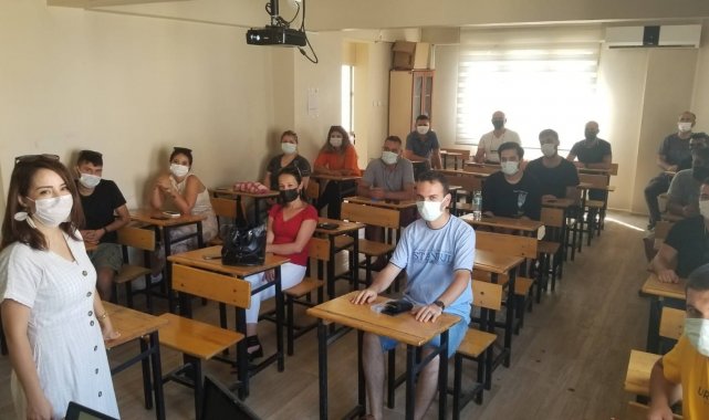 Şehzadeler HEM&#039;den sürücü kurslarına 100 yeni trafik ve çevre ile direksiyon öğretmeni