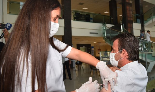 Selçuklu&#039;da aşı çalışmaları sürüyor