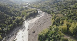 Sele kapılan 84 yaşındaki Arife Ünal'ı arama çalışmaları sürüyor