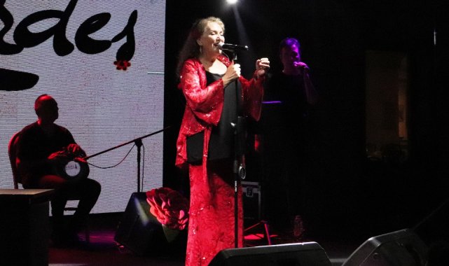 Suzan Kardeş&#039;ten müzik ziyafeti