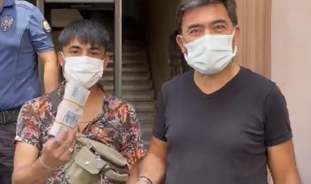 Taksim'de taksiciden yabancı uyruklu gence insanlık örneği