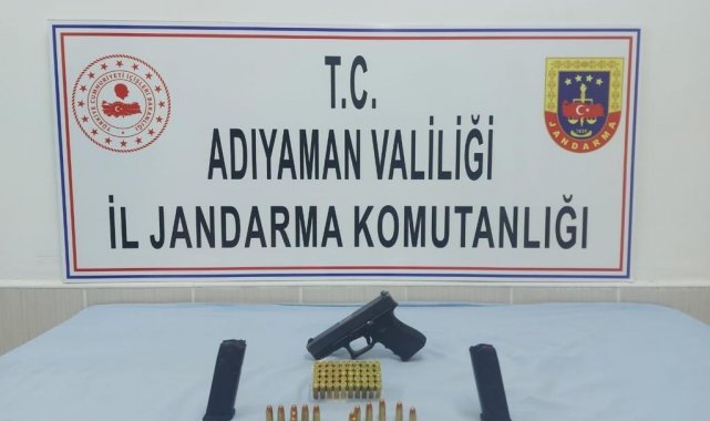 Taşlar arasına gizlenmiş tabanca ele geçirildi