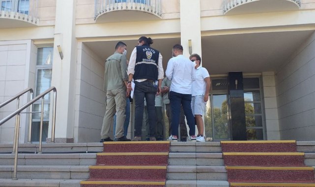 Teslim olan Çetin Doğan sağlık kontrolü için hastaneye götürüldü