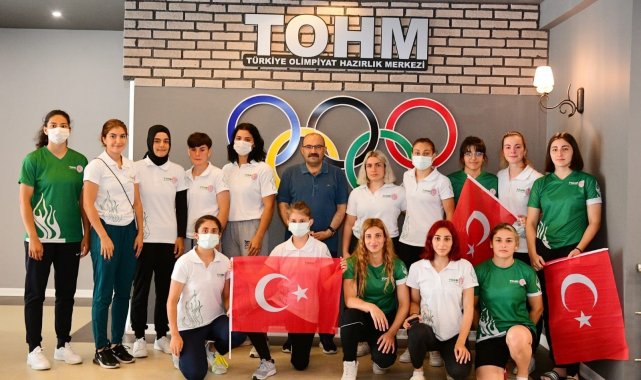 Trabzon&#039;da Busenaz Sürmeneli heyecanı