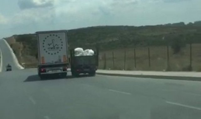 Trafikte tartıştığı araca çarpıp kaçtı o anlar cep telefonu kamerasına yansıdı