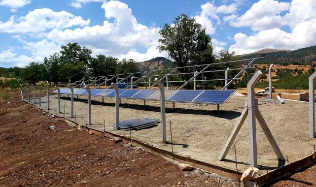 Tunceli&#039;de bir köy, güneş enerjisi sistemi ile suya kavuştu