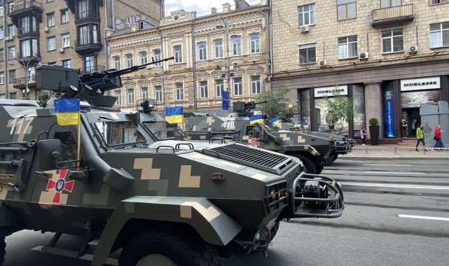 Ukrayna&#039;da Bağımsızlık Günü öncesi Bayraktar TB2 sergilendi