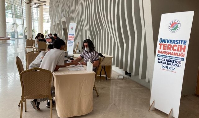 Üniversite tercih danışmanlığından 500 genç yararlandı