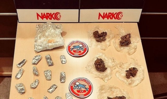 Ünlü tatil merkezi Çeşme&#039;de 150 polisle eğlence mekanlarına denetim