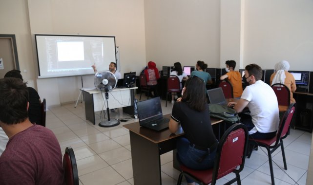 USTA adaylarının eğitimleri devam ediyor