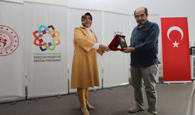 Van Büyükşehir Belediyesinden kadınlara seminer