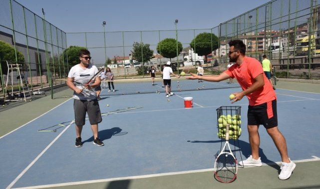 Yaz spor okulları renkli görüntülere sahne oluyor