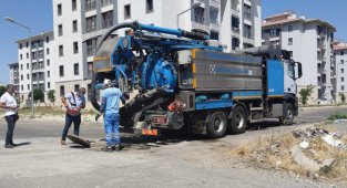 250 bin metrelik yağmur suyu şebekesinde sonbahar temizliği