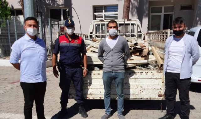 50 bin TL değerindeki sera demirlerini çalan 3 kişi yakalandı