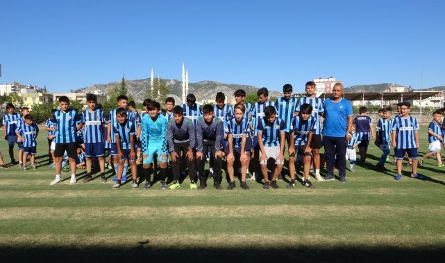 Adana Demirspor Süper Lig&#039;e çıkınca çocuklar futbol okuluna akın etti