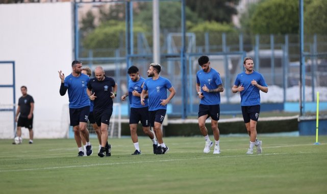 Adana Demirspor&#039;da Beşiktaş maçı hazırlıkları başladı