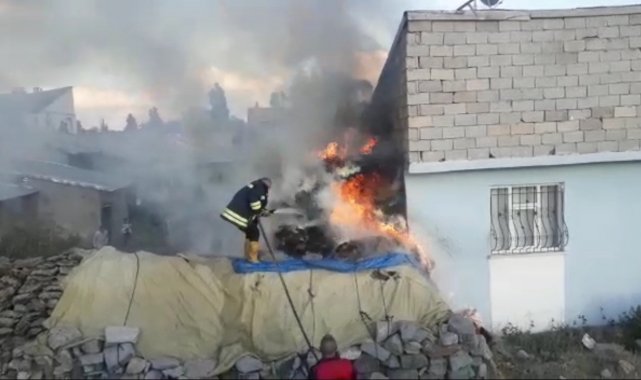 Ağrı&#039;da çıkan yangın korkuttu