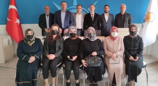 AK Parti Bayburt İnsan Hakları Başkanlığı, Menderes, Zorlu ve Polatkan'ı idam edilişlerinin 60. yılında andı