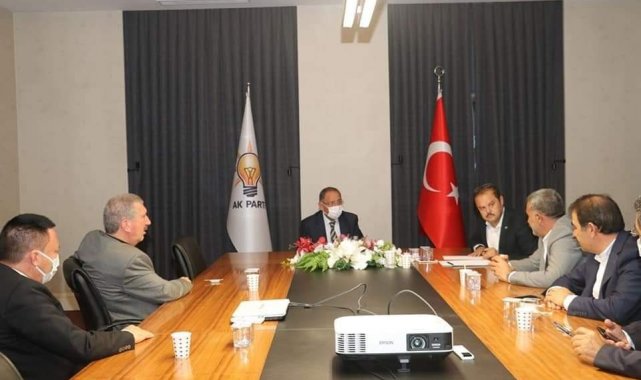 AK Parti genel merkez yerel yönetimler başkanı Özhaseki&#039;den Bağlar&#039;ın projelerine tam destek