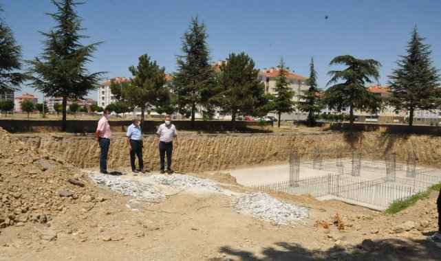 Akşehir&#039;deki 9 okulun yeni binalarının inşaatı sürüyor