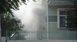 Apartmanın bodrum katında çıkan yangın korkuttu