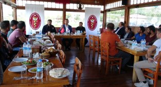 Ardahan'da sahipli köpeklere mikroçip takılacak