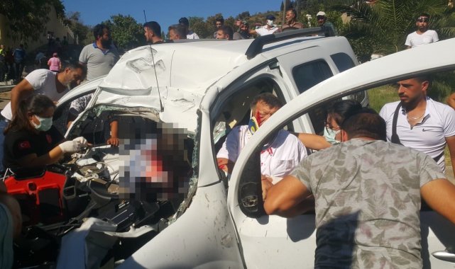 Aydın&#039;da asfalt yüklü kamyon ile hafif ticari araç çarpıştı: 1 ölü, 1 ağır yaralı