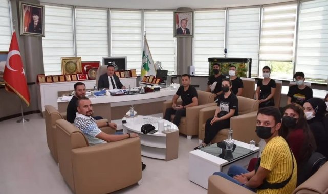 Bağlar Belediyesinin desteklediği öğrencilerin konservatuvar rekoru