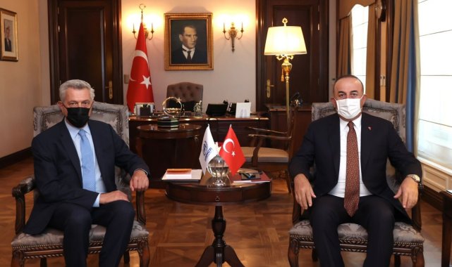 Bakan Çavuşoğlu, BM Mülteciler Yüksek Komiseri Grandi ile görüştü