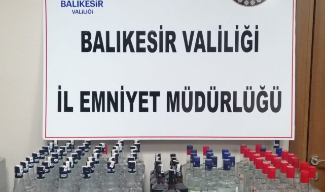 Balıkesir&#039;de sahte içki operasyonu