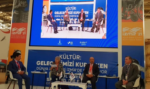 Başkan Aras&#039;ın konuşması İzmir Kültür Zirvesi&#039;ne damga vurdu