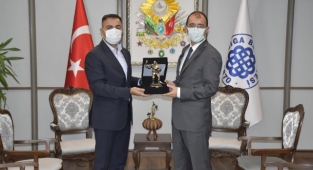 Başkan Erdoğan, Kaymakam Dolu’ya projeleri tanıttı