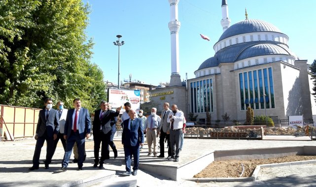 Başkan Gürkan, Kernek Meydanı&#039;ndaki çalışmaları inceledi