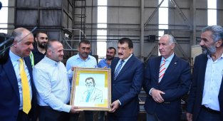 Başkan Gürkan maden firmasını ziyaret etti