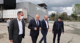 Başkan Özdemir, Düzce'nin katı atık ayrıştırma tesisini inceledi