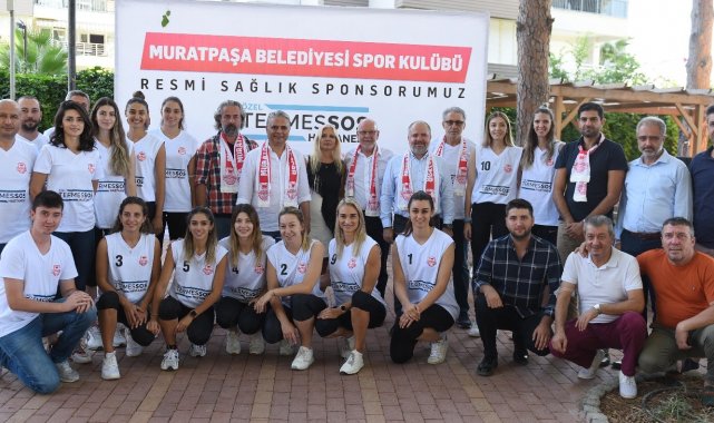 Başkan Uysal:&quot; Sporcu altyapımızla gelecek yıllarda bir voleybol kenti olabiliriz&quot;