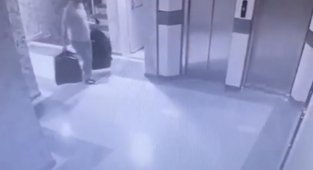 Batman'da 20 bin TL değerinde elektronik eşya çalan hırsız kameraya takıldı