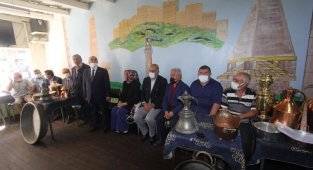 Bayburt'ta yılın ahisi Hanefi Sarıkaya seçildi