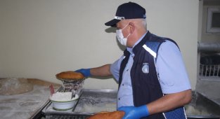 Bayburt'ta zabıtadan fırın denetimi