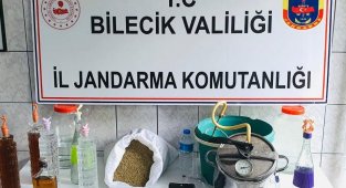 Bilecik'te 12 bin 350 litre kaçak alkol ele geçirildi