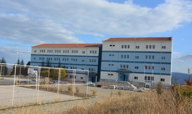 Bilecik&#039;te bir okulda 3 sınıf karantinaya alındı