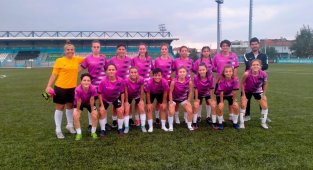 Bilecikspor Kadın Futbol Takımı Sakarya'da galip gelmesini bildi