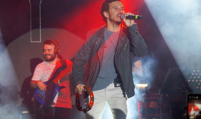 Binlerce kişi Buray konseri ile coştu